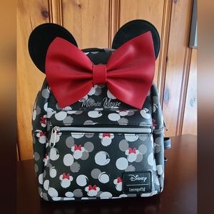 Disney Loungefly Mini Mouse backpack